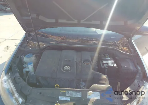 2014 Volkswagen Golf 2.5L z USA, uszkodzony, nr VIN WVWDB7AJ6EW001623